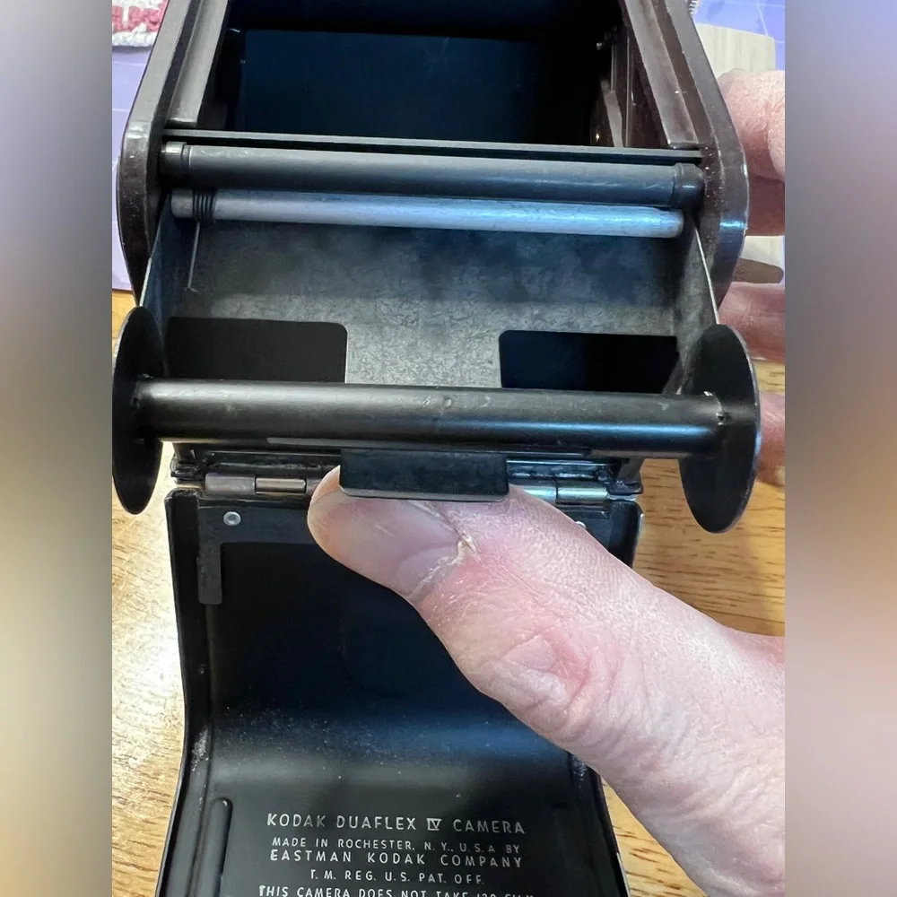 Vintage Kodak Duaflex IV TLR Camera - 620 Film - Kodet Lens - Display or Prop